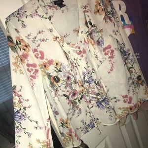 Floral top